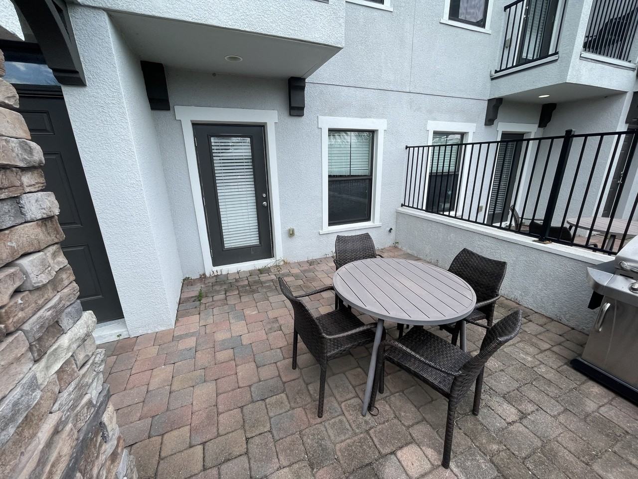 143 Kenny Blvd - Photo 2 of 12