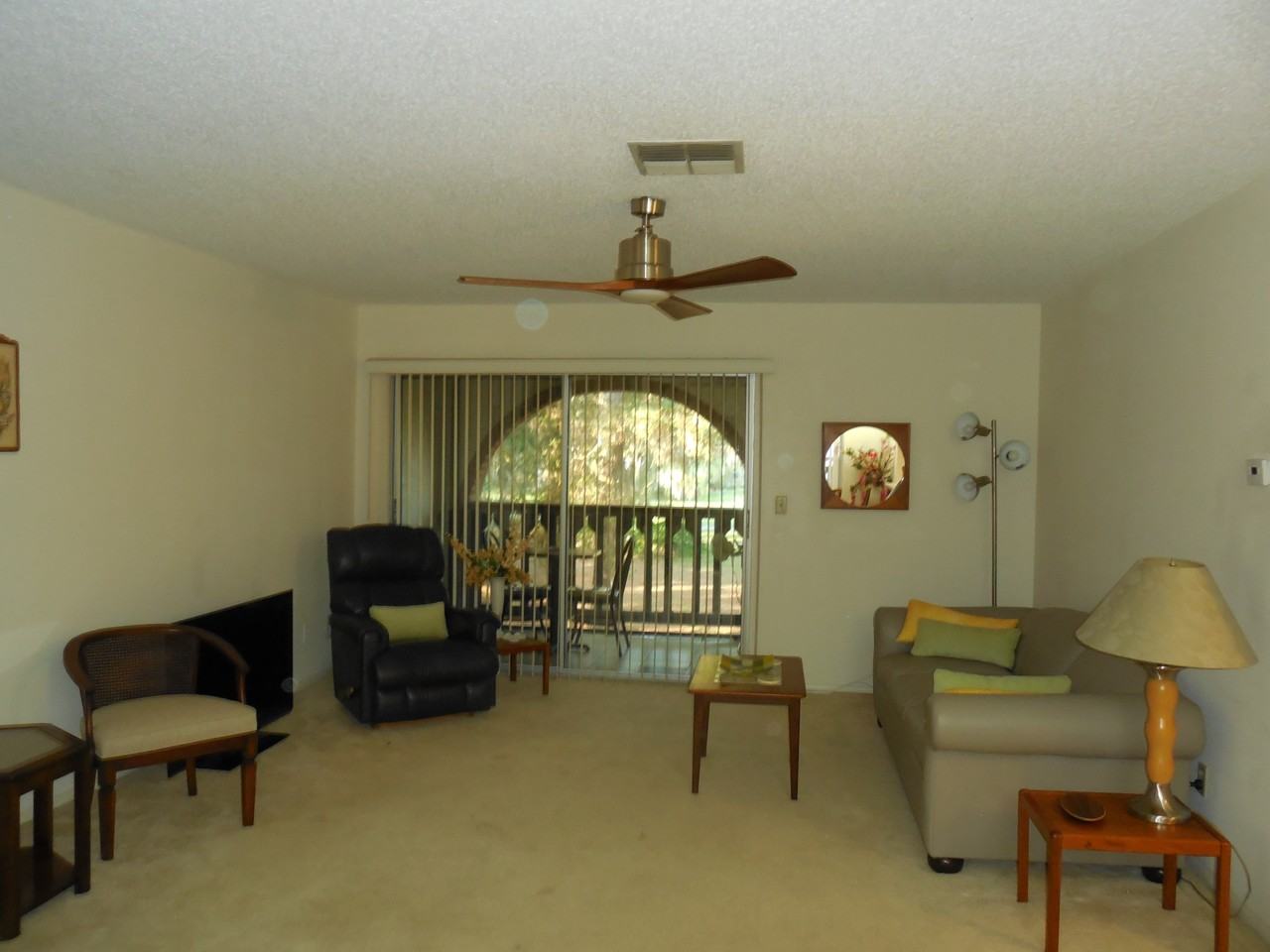 380 N Bayshore Blvd - Photo 3 of 12