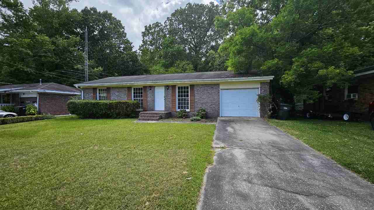 364 Holly Ave - Photo 2 of 18