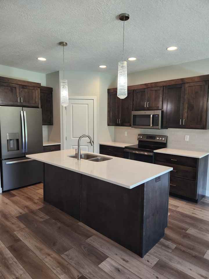 5202 Lynx Ct - Photo 5 of 23