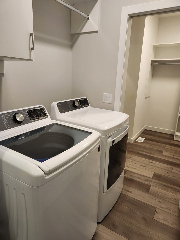 5202 Lynx Ct - Photo 6 of 23