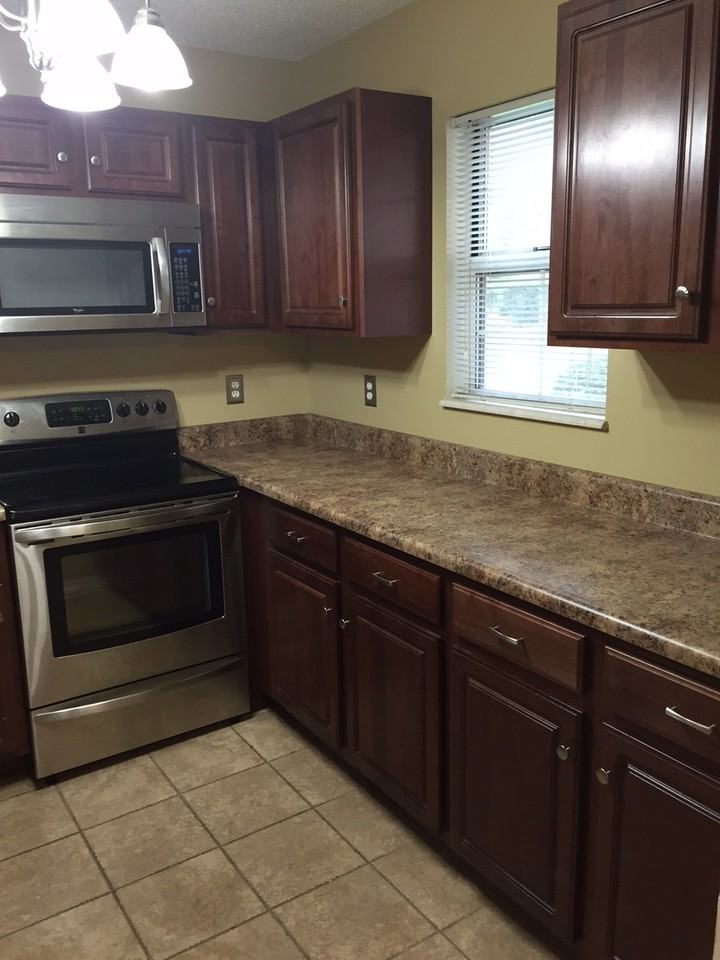 1414 Peacock Ln #1414 - Photo 2 of 14