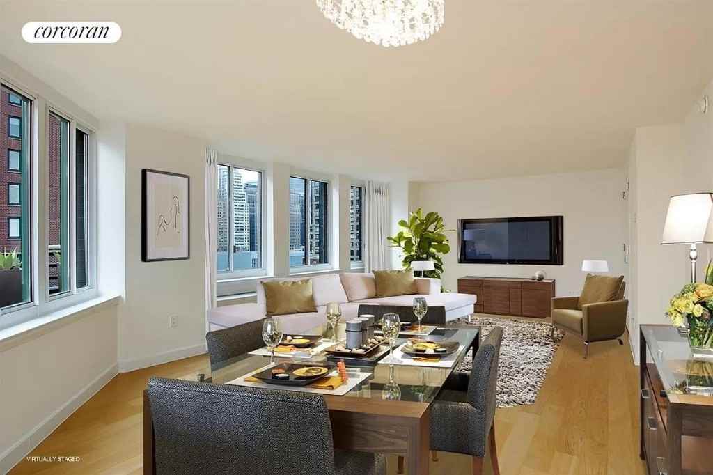 Rector Pl #1503 - Photo 2 of 16