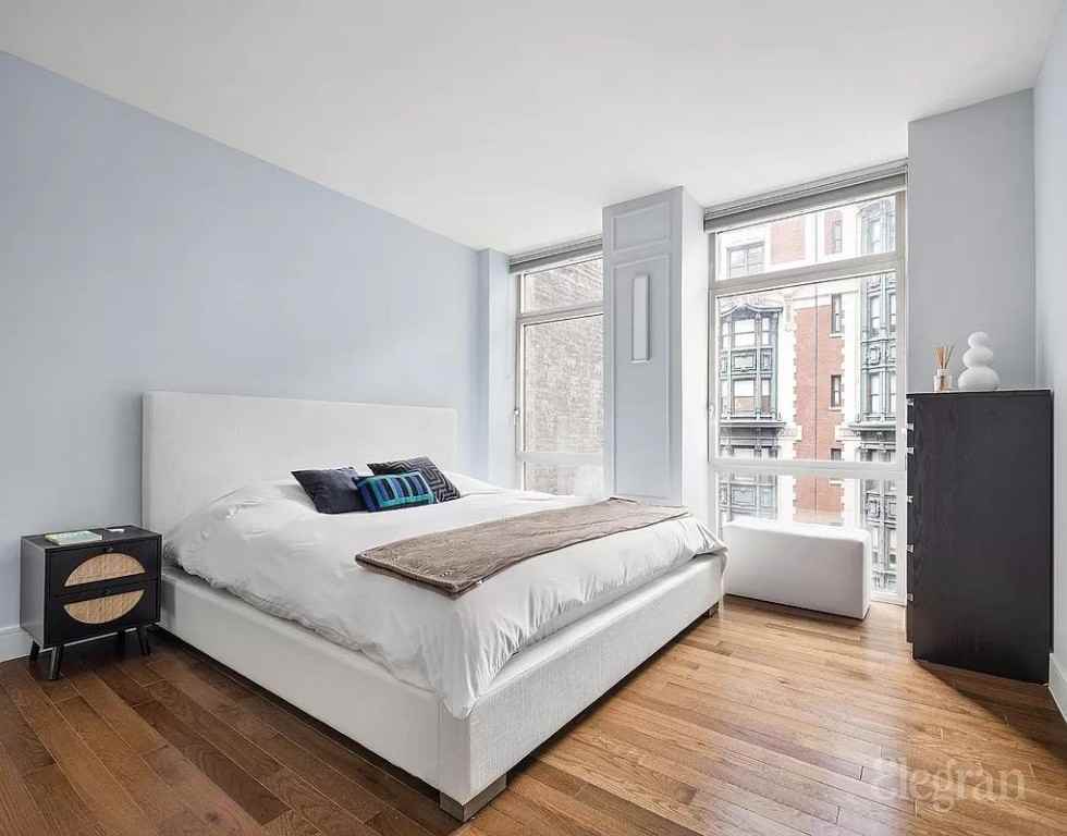 E 29th St #8A - Photo 7 of 11