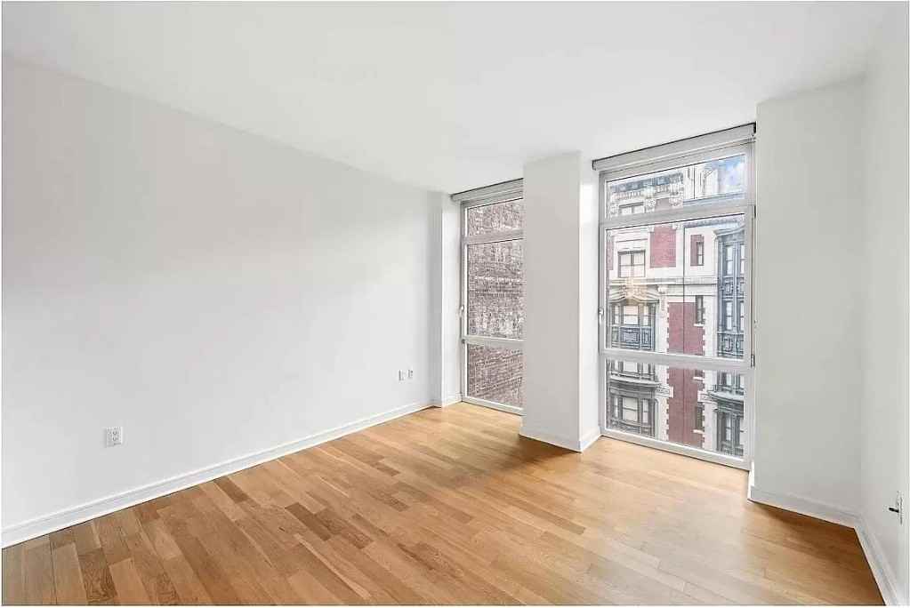 E 29th St #10A - Photo 5 of 16