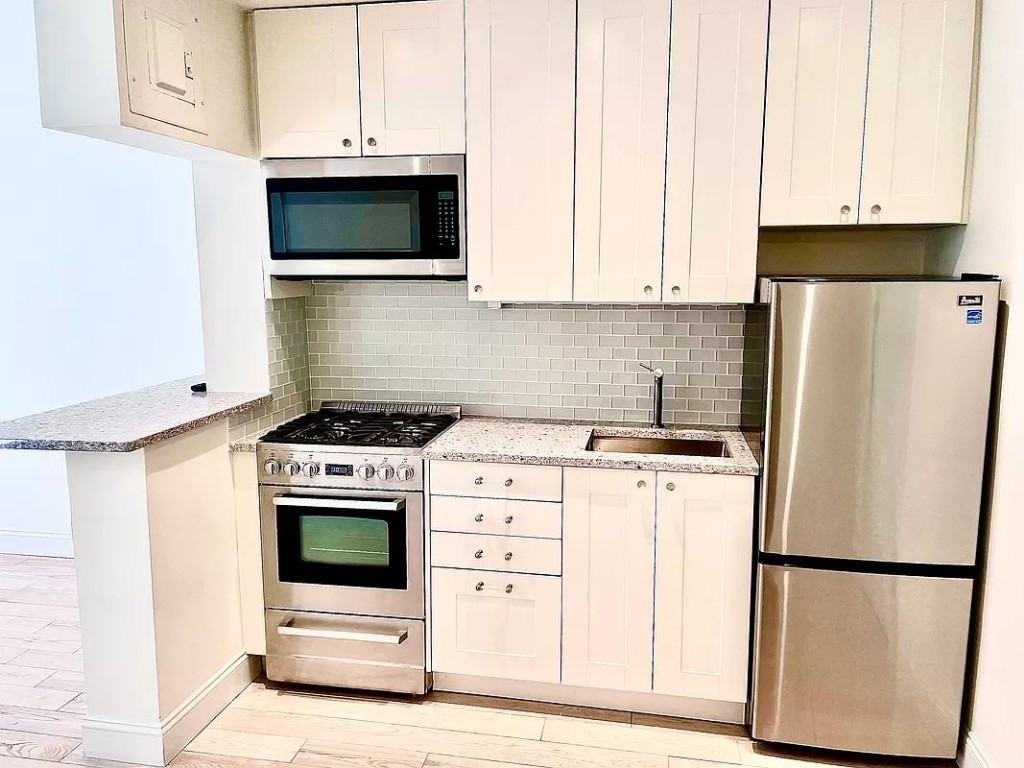 Madison Ave #9B - Photo 4 of 17