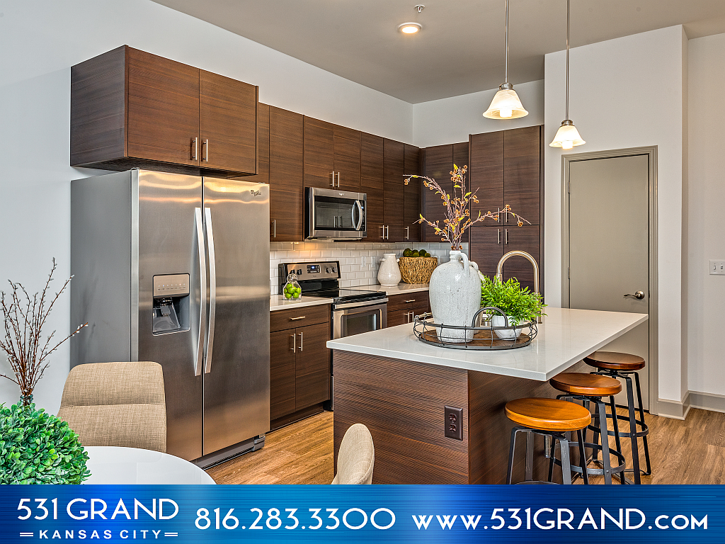 531 Grand - Photo 5 of 50