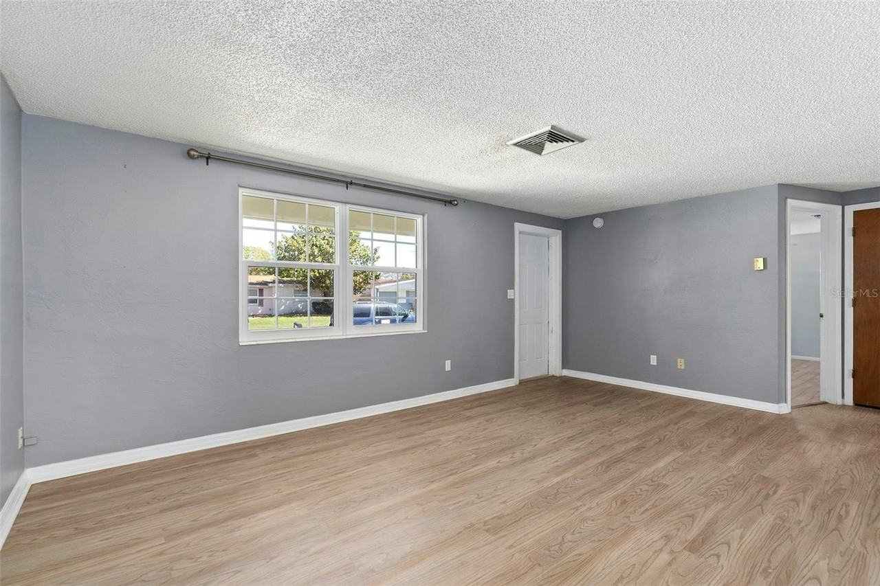 4602 Taray Ln - Photo 2 of 5