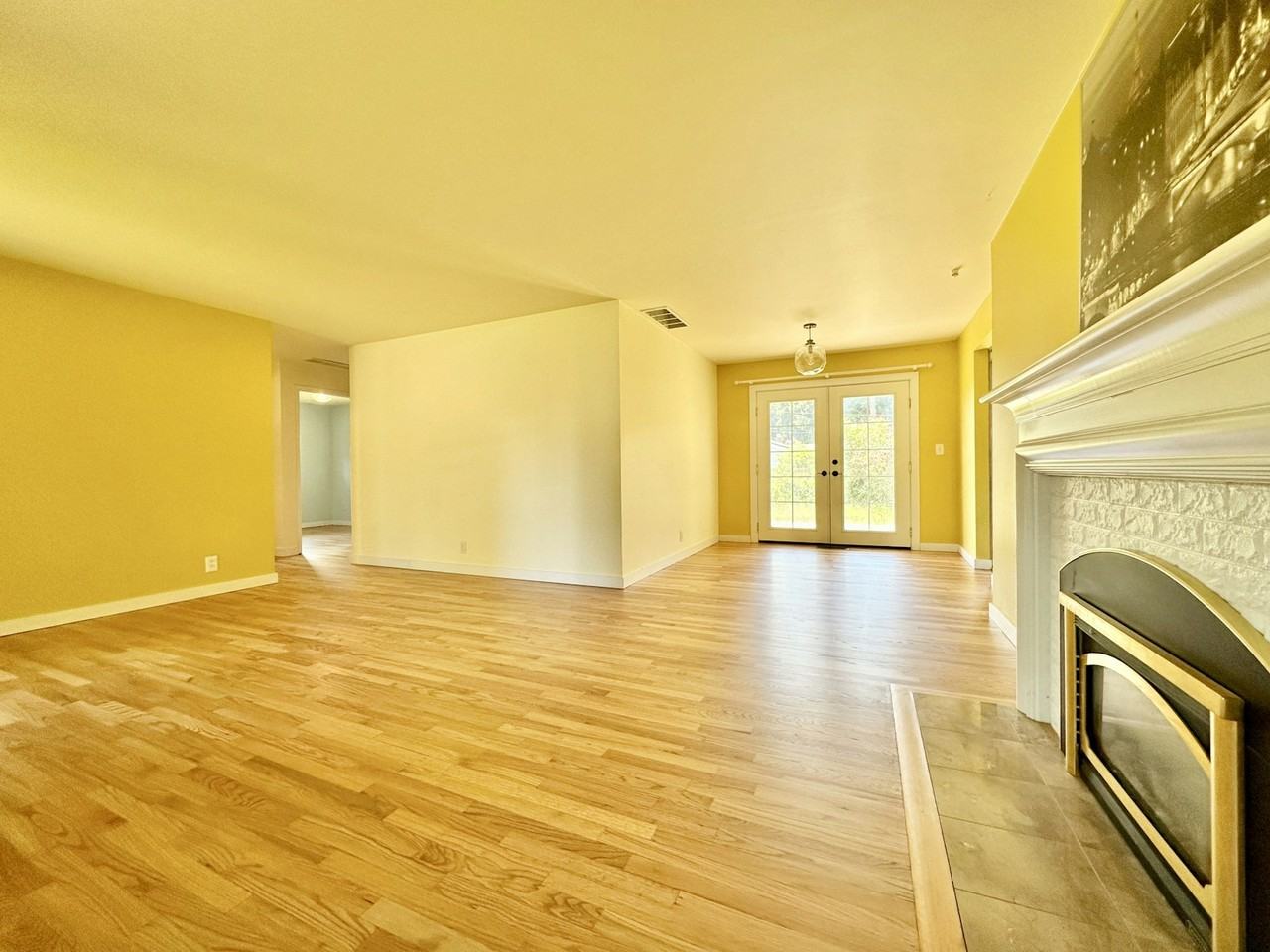 4245 South 183rd Street - Photo 3 of 11