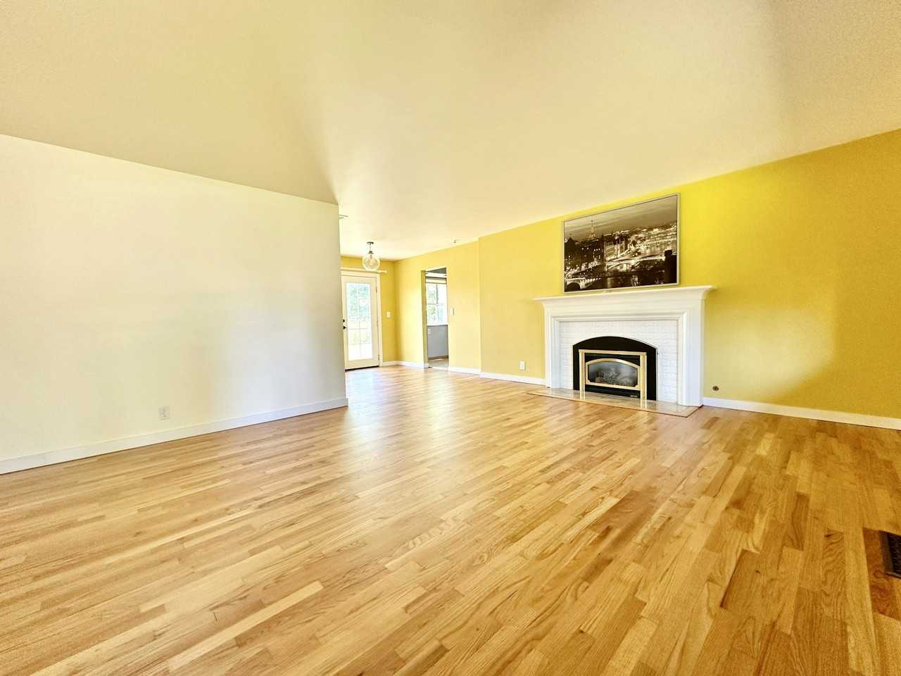 4245 South 183rd Street - Photo 4 of 11