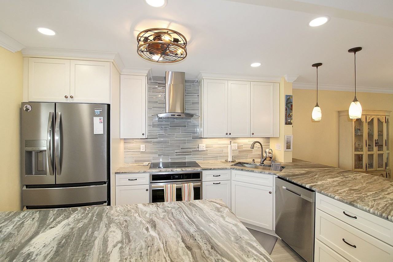 260 Santa Maria St #307 - Photo 2 of 11