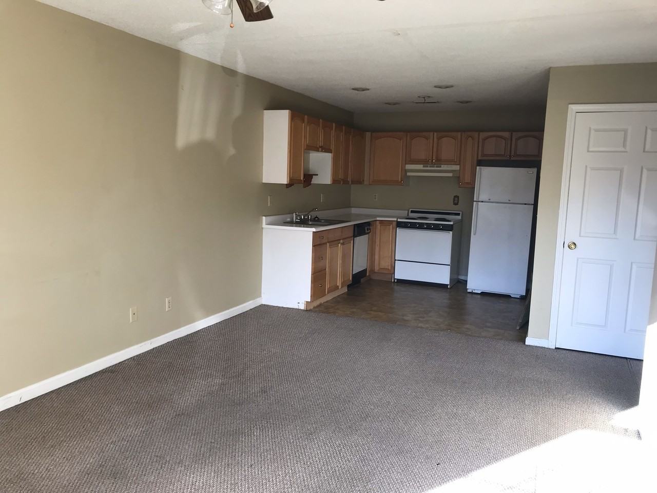 Pepperhill Village - Photo 2 of 15