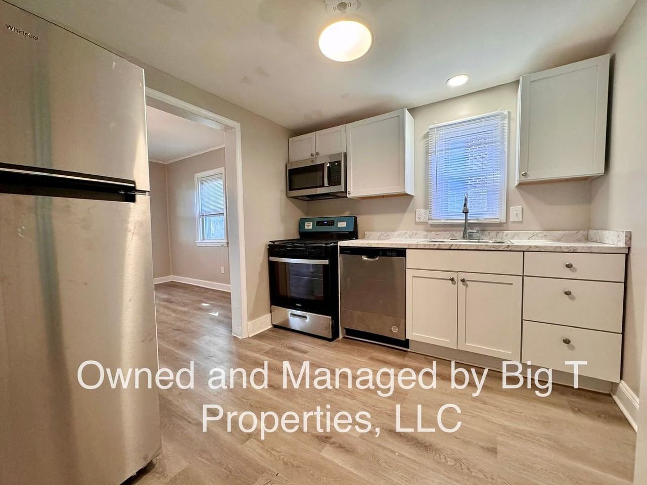 98 Garfield Ave - Photo 5 of 10