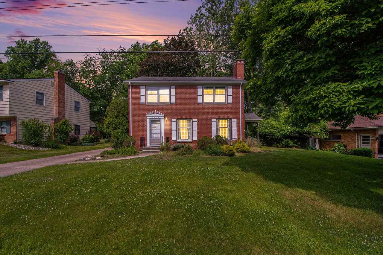 1905 Millbank St Se - Photo 2 of 24