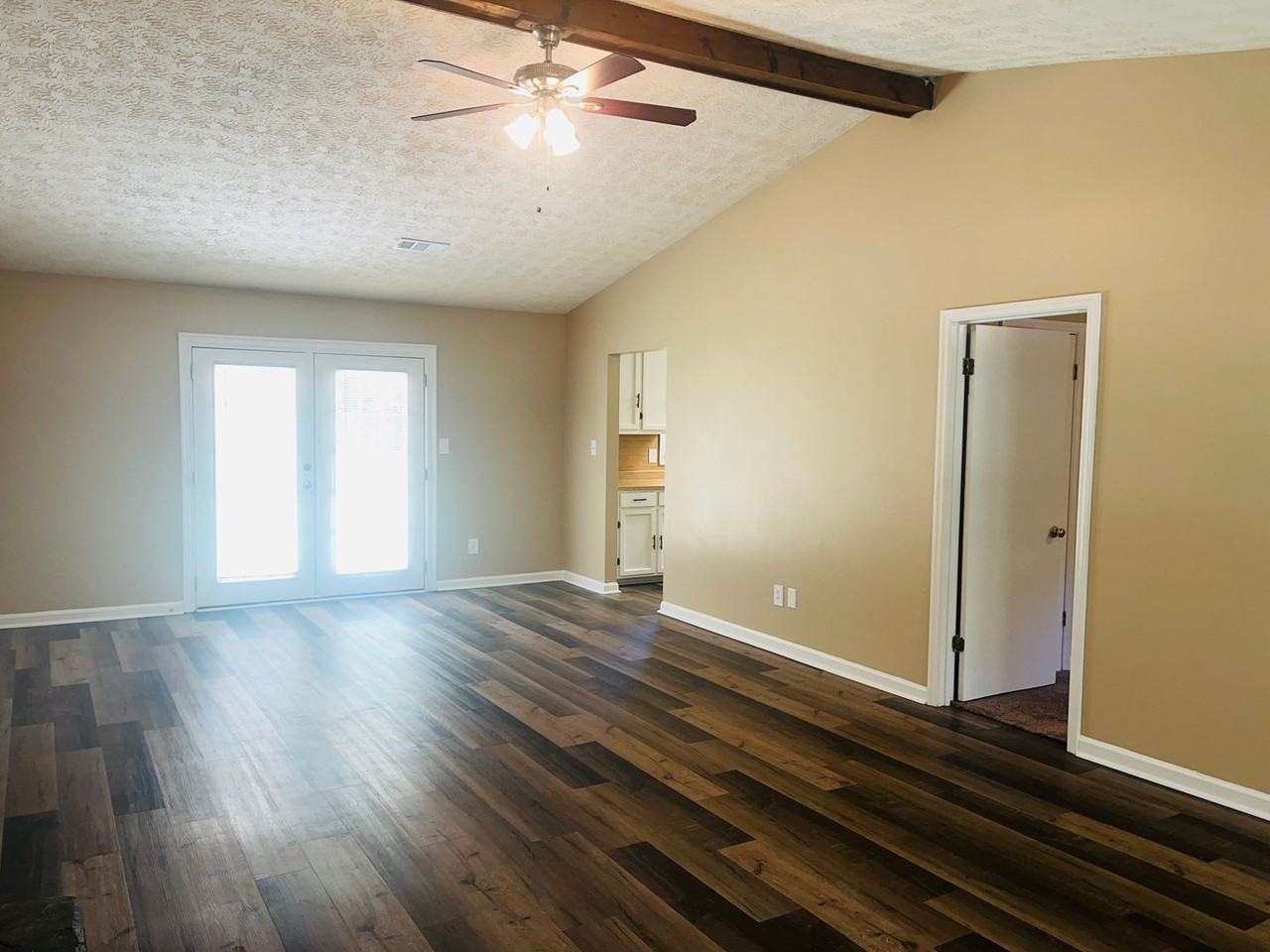 338 Kimbrough Rd - Photo 2 of 28