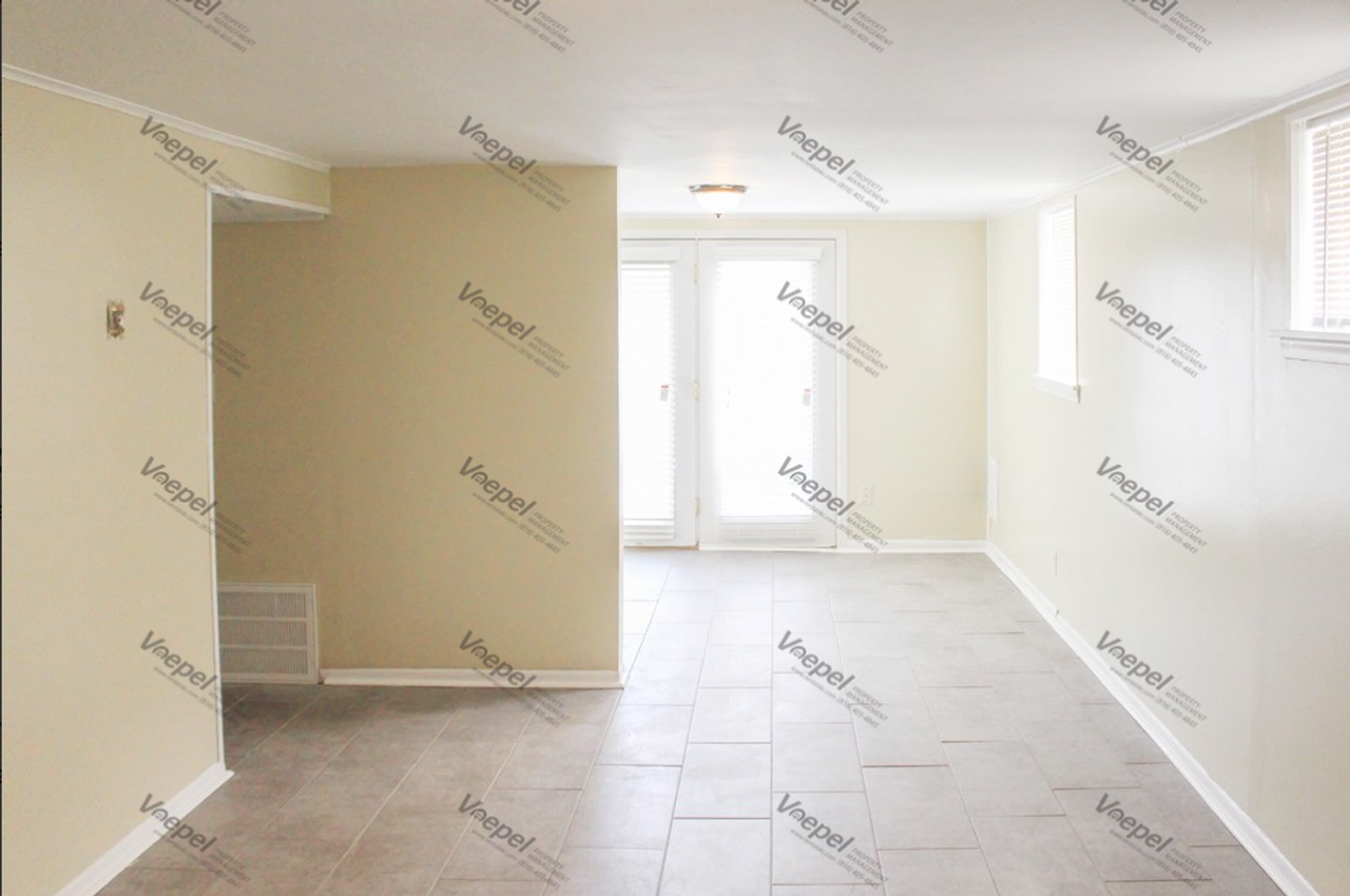 9403 Ballentine St - Photo 2 of 16