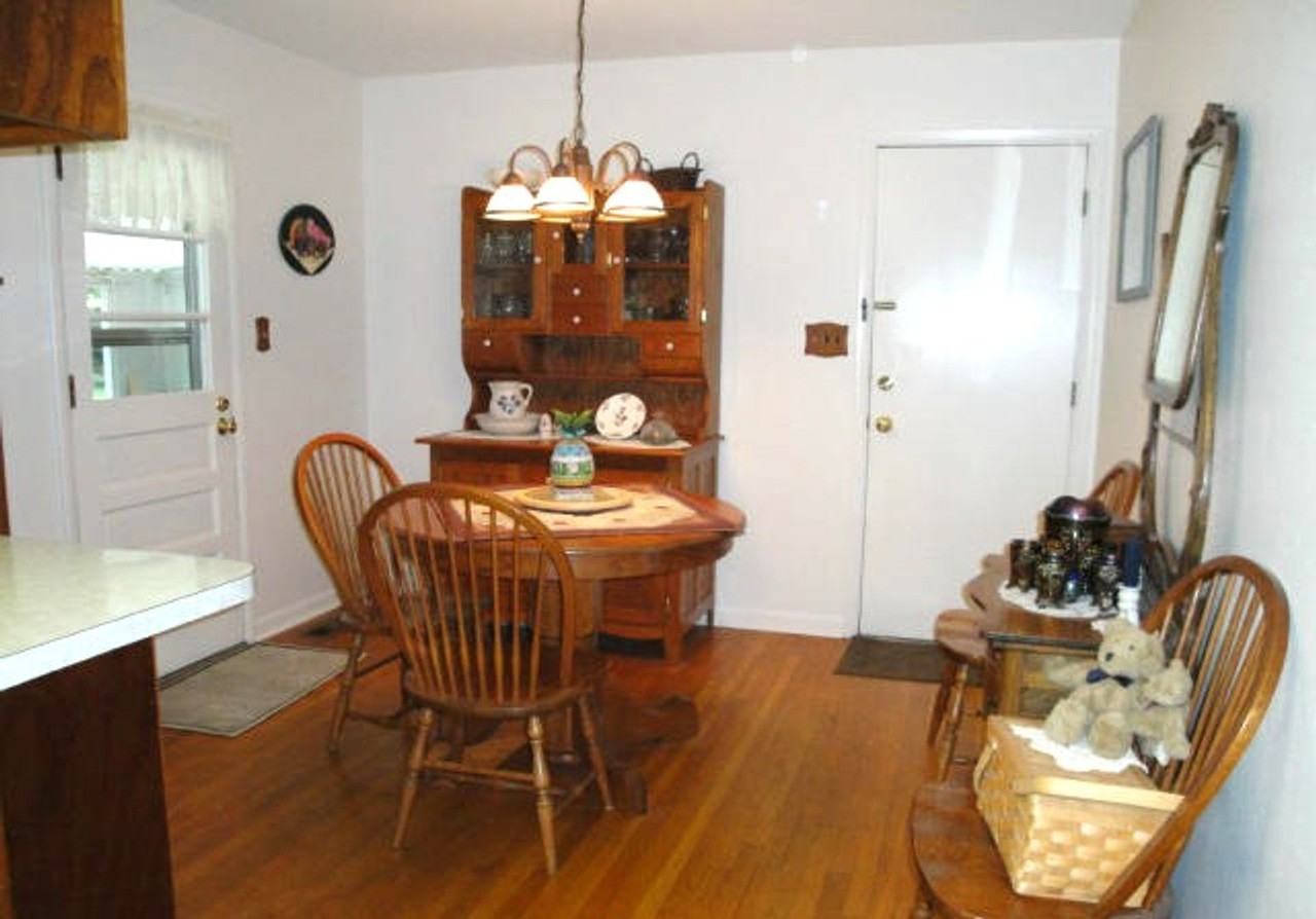 4851 Fenton Mill Rd - Photo 4 of 12