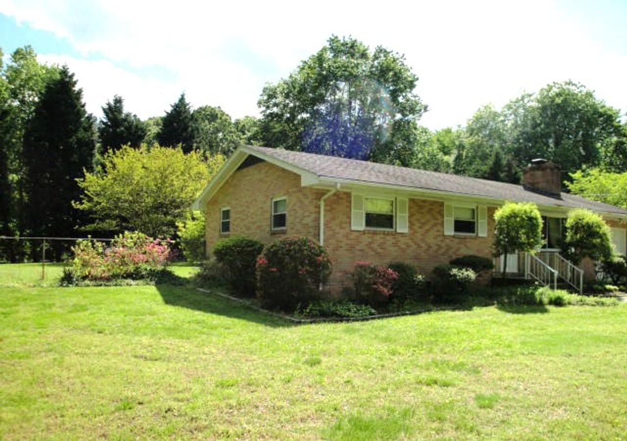 4851 Fenton Mill Rd - Photo 7 of 12