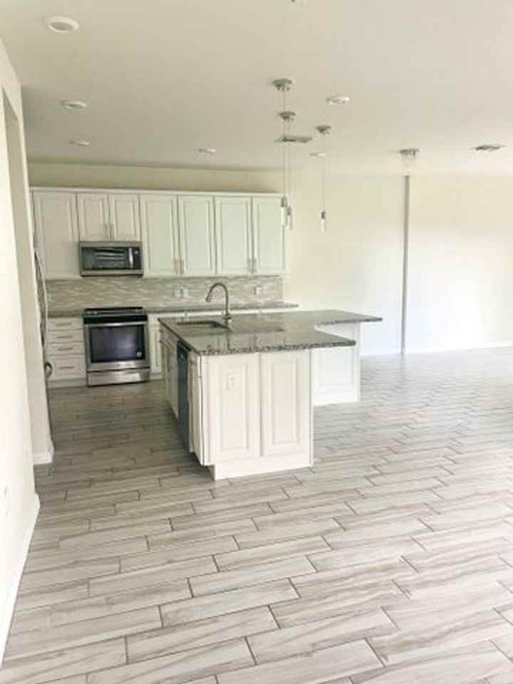 4516 Eventing St - Photo 3 of 18