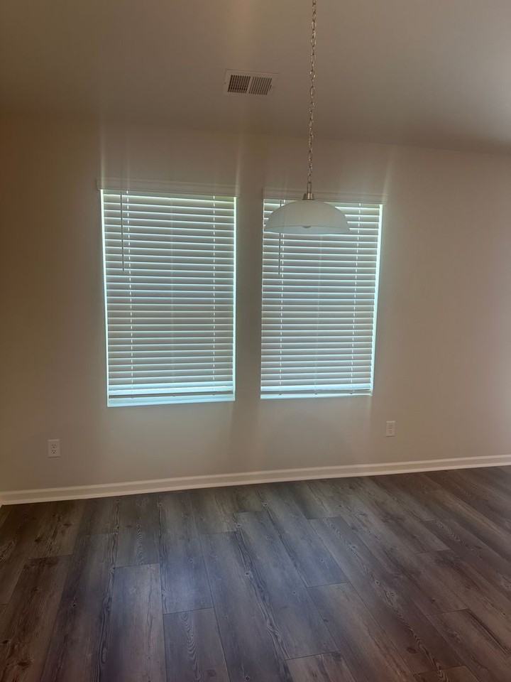 19 Stetson Dr - Photo 3 of 12