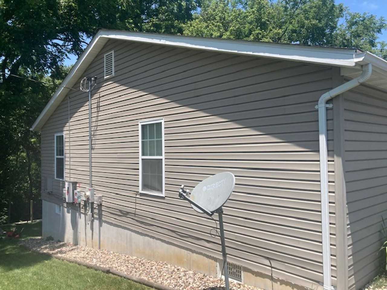 645 Summit Ave - Photo 2 of 21