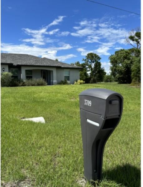 3709 Northwest 46th Street - Photo 2 of 16