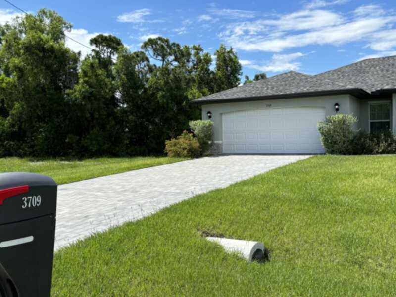 3709 Northwest 46th Street - Photo 6 of 16