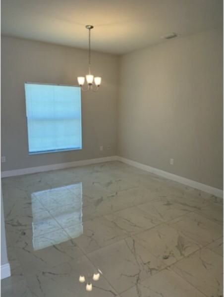 130 Sw 37th Ave - Photo 4 of 25
