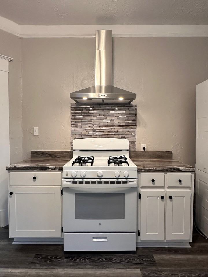 1971 Cowden Ave #U - Photo 3 of 17