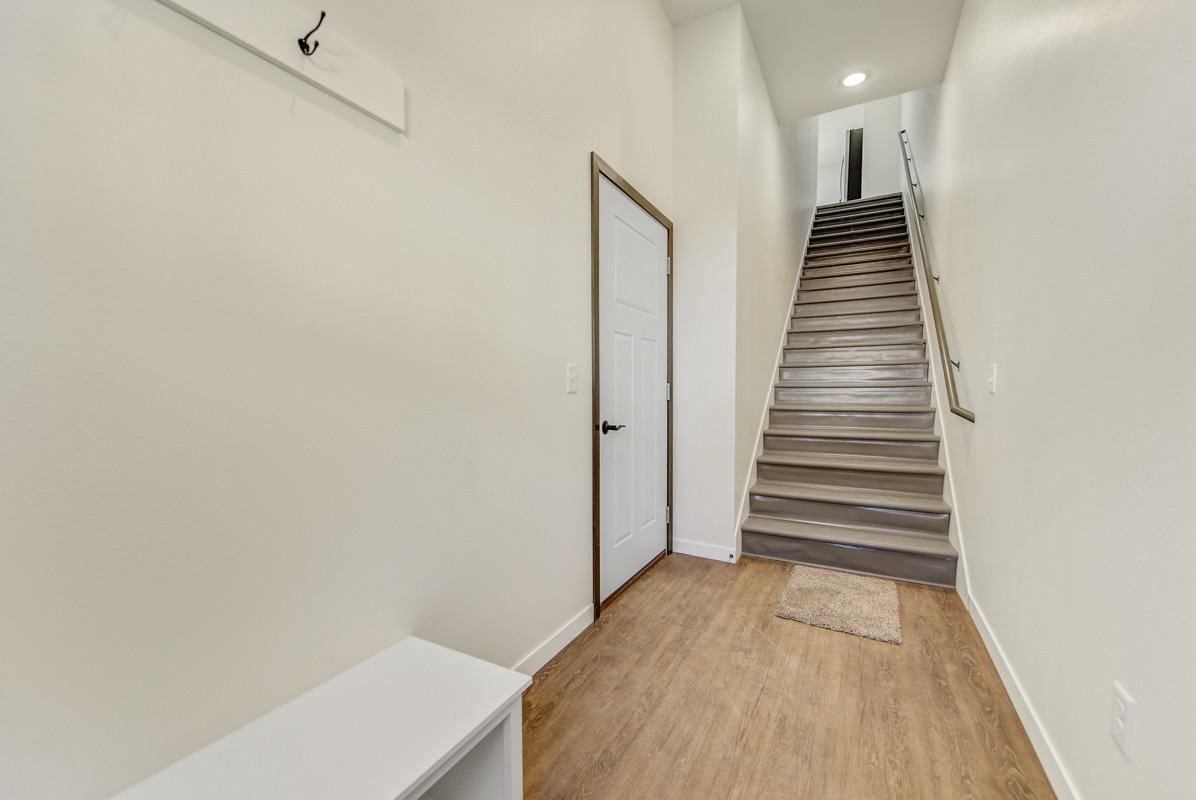 2306 Pleasant View Drive #2306 - Photo 2 of 19