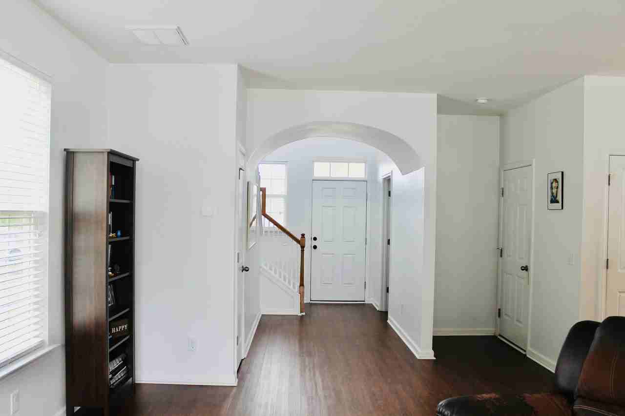 193 Old Pond Circle #NA - Photo 4 of 21