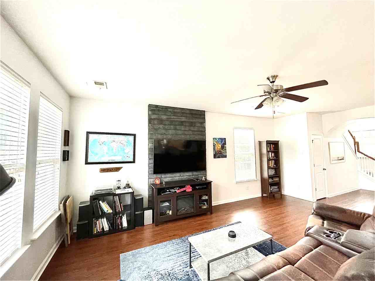 193 Old Pond Circle #NA - Photo 5 of 21