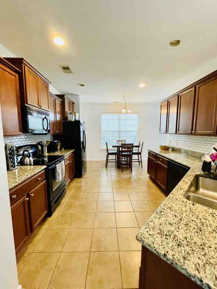 193 Old Pond Circle #NA - Photo 6 of 21