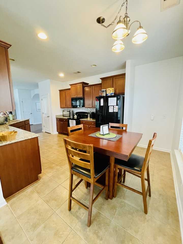 193 Old Pond Circle #NA - Photo 7 of 21