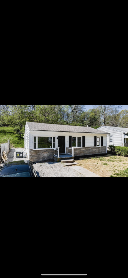 1712 Pike St #NA - Photo 2 of 14