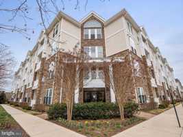 featured image of 24701 Byrne Meadow Square #211