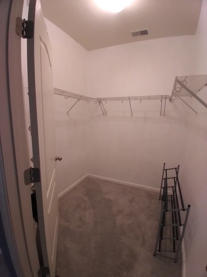 24701 Byrne Meadow Sq #211 - Photo 5 of 37