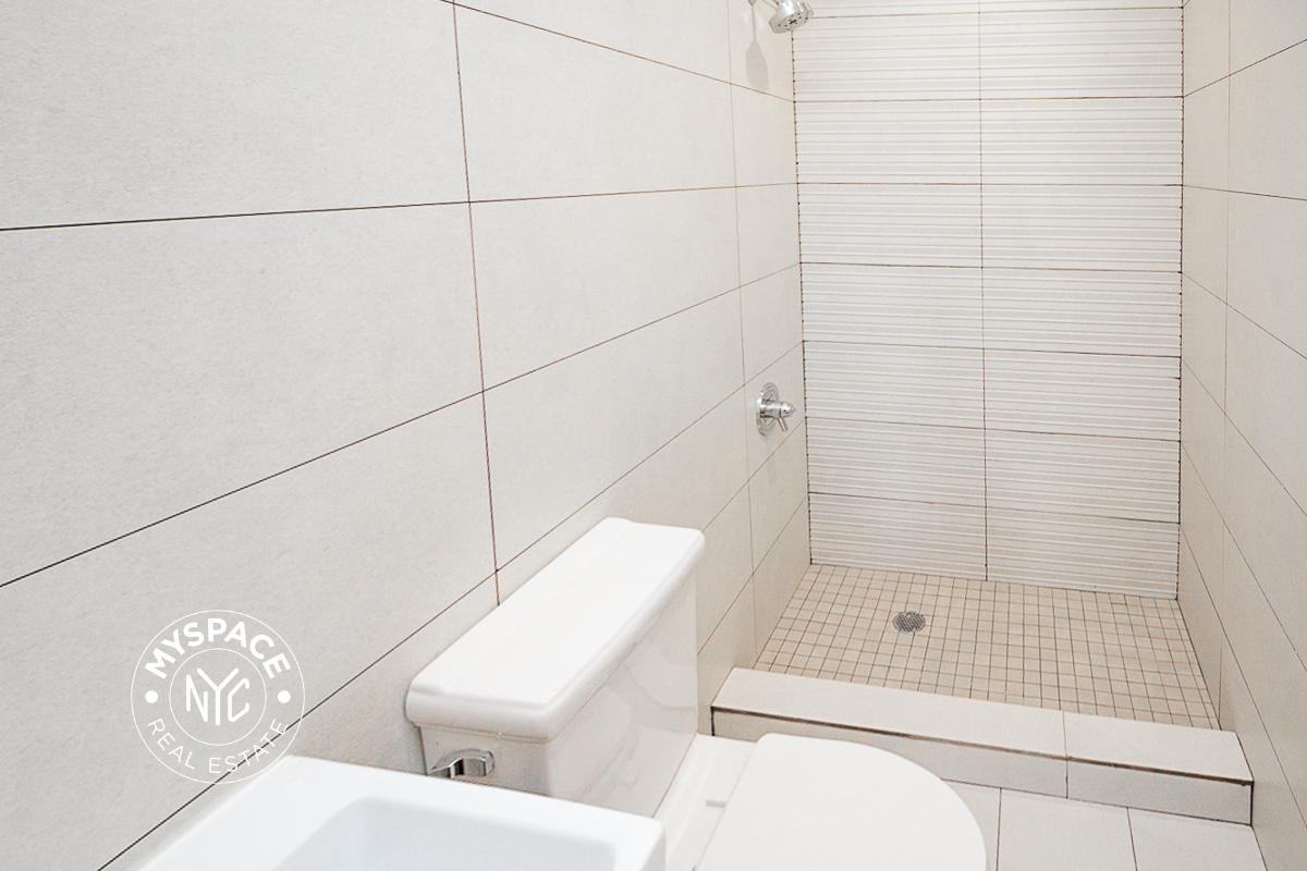 854 Rogers Ave #3 - Photo 4 of 9