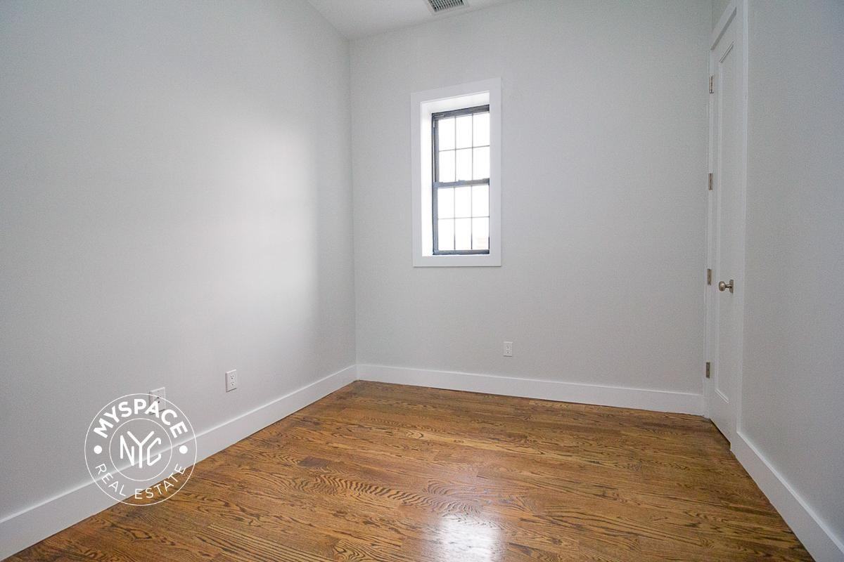 854 Rogers Ave #3 - Photo 5 of 9