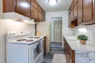 Colonial Terrace - Photo 1 of 1