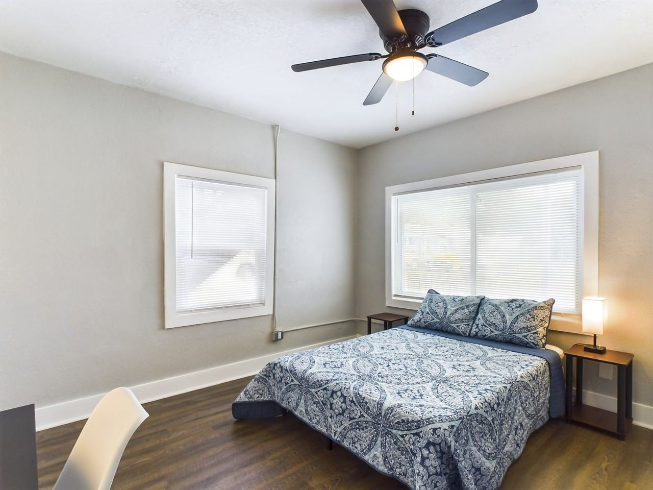 E North Bay St - Photo 3 of 11