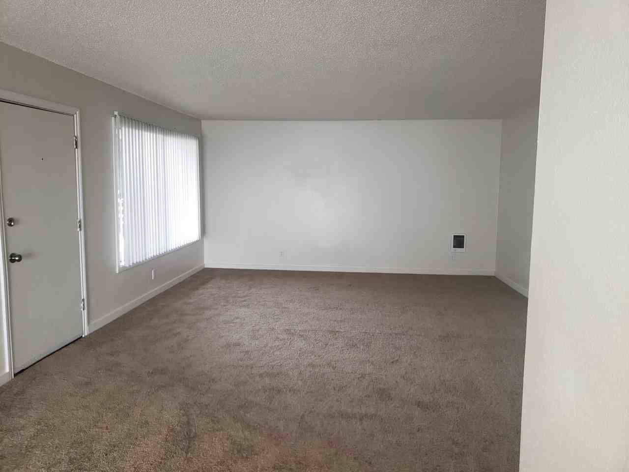 Beautiful 1  and 2 bedroom homes available near Downtown Vancouver! Beautiful Views and a great location! - Photo 5 of 22