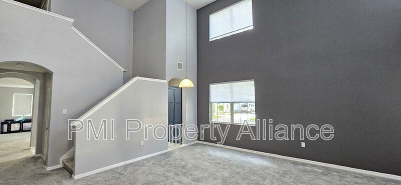 10012 Cobalt Bay Rd - Photo 2 of 32