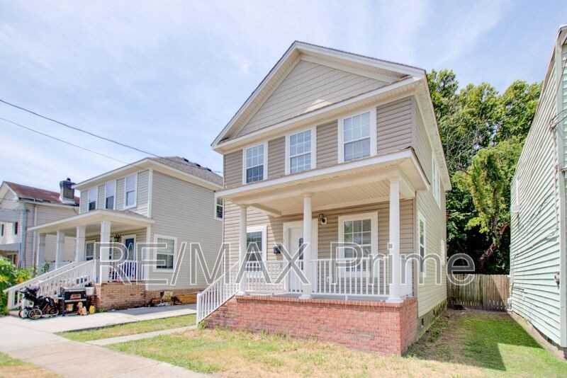 816 B Ave - Photo 2 of 41