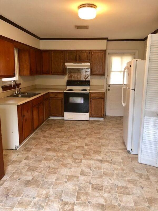 3443 Keighly Rd - Photo 2 of 23