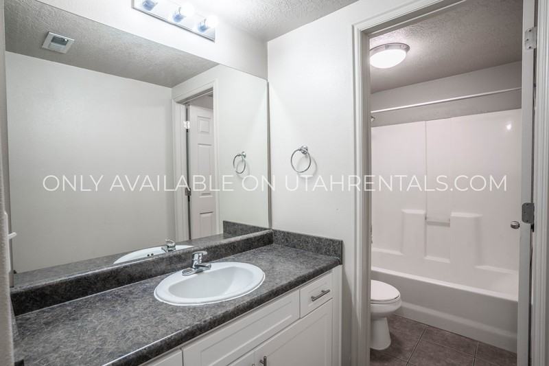 843 En #L2-1 - Photo 7 of 35