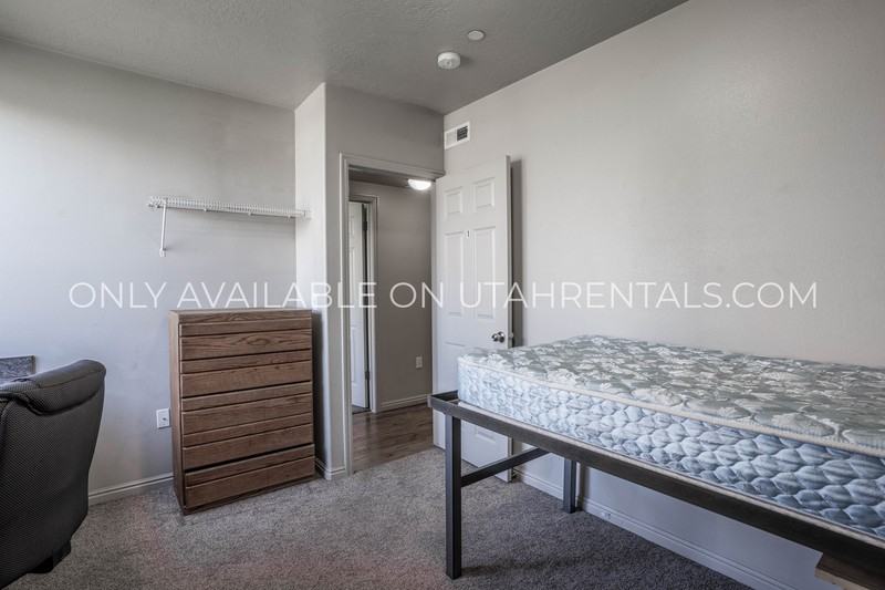 843 En #L2-1 - Photo 2 of 35