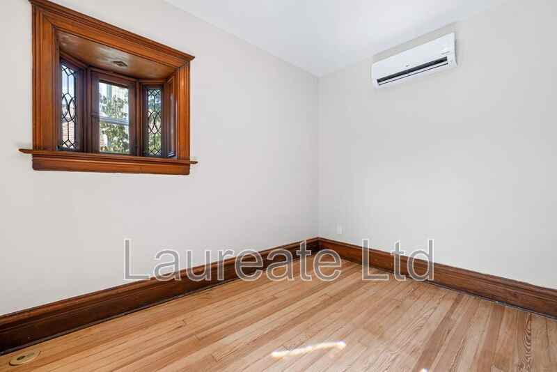 1126 Lafayette St #2 - Photo 6 of 11