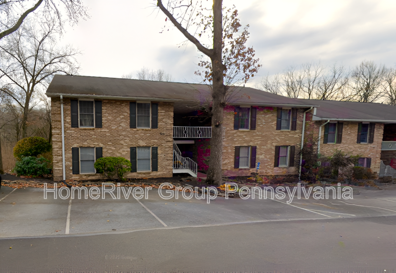 940B Innsbruck Dr - Photo 2 of 21