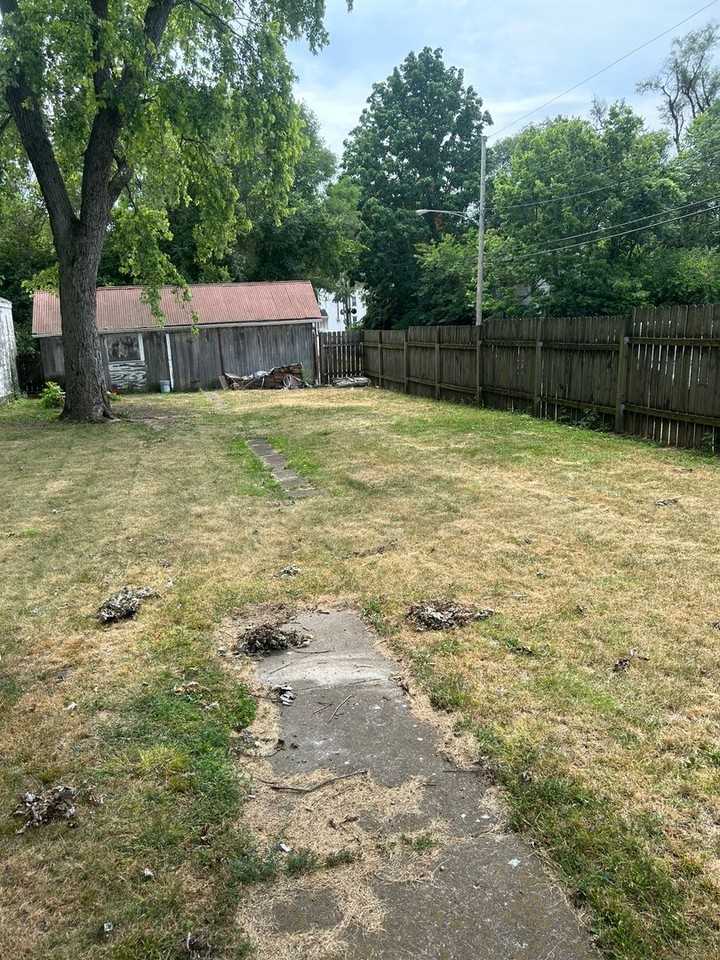 Harrison 3125 - Photo 3 of 12
